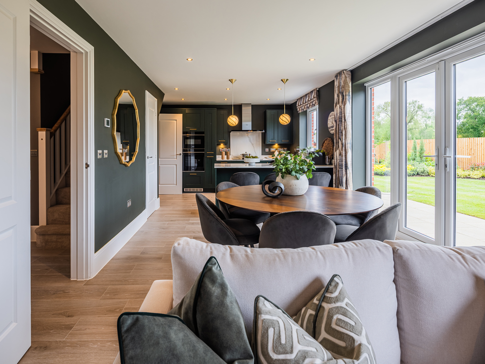 Redrow  The Hampstead  Kitchenfamly  71351