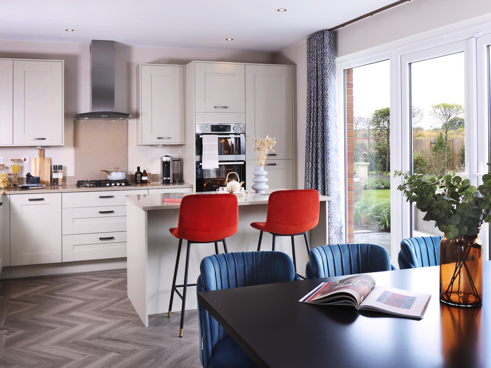 Redrow - The Mere - Kitchen