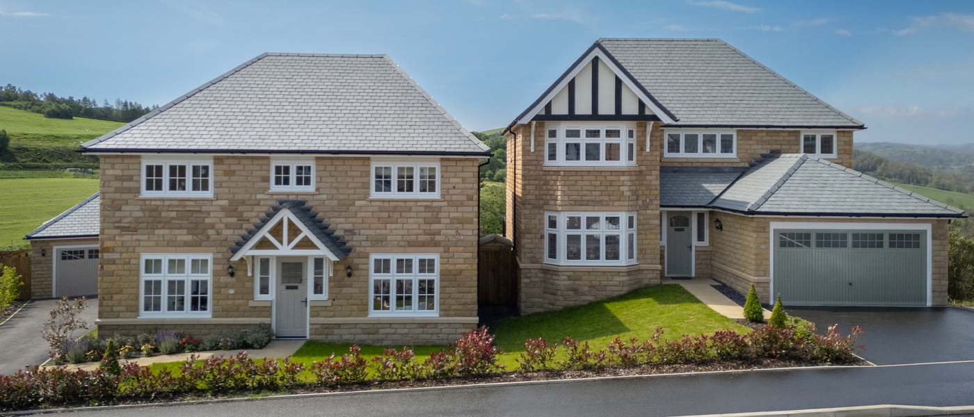 Broadstone Manor - Harrogate & Henley - Street scene