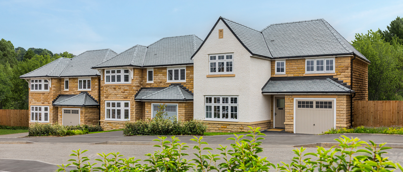 Broadstone Manor Street Scene