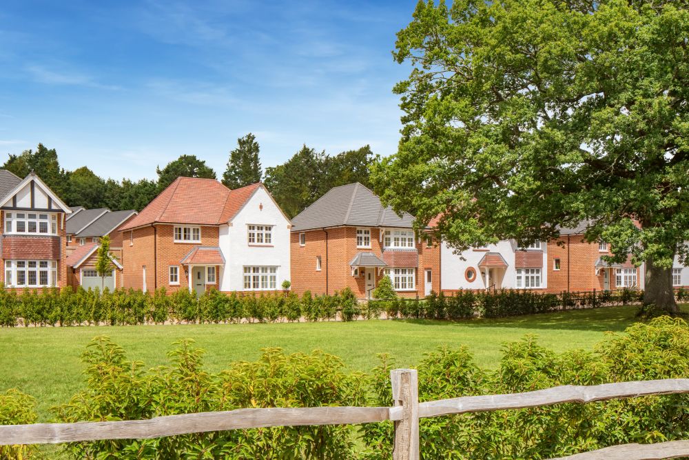 Redrow Street Scene
