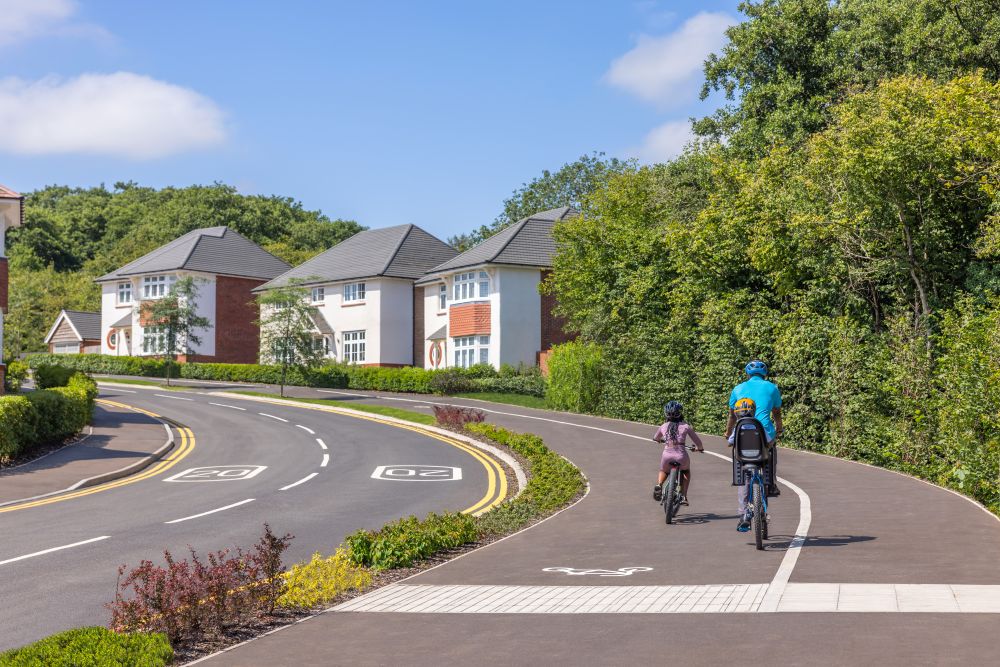 Redrow Street Scene