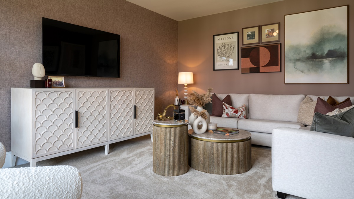 Lounge with a picture wall featuring different art styles