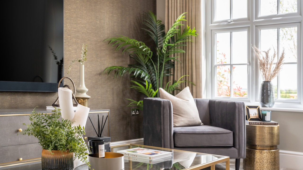 Lounge with a selection of seasonal plants